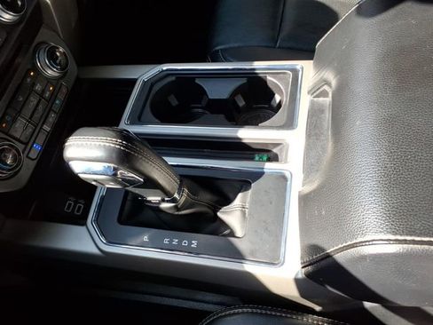 Used 2018 Ford F150 Lariat w/ Equipment Group 502A Luxury image 29