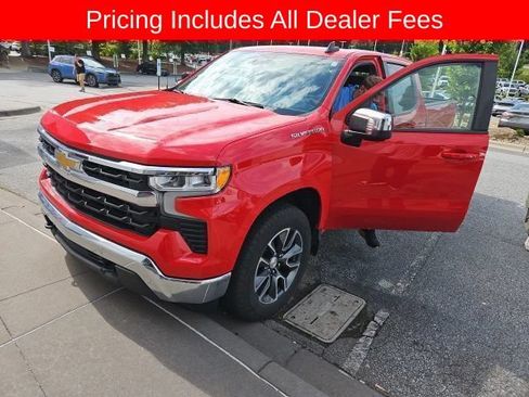 Used 2024 Chevrolet Silverado 1500 LT w/ Safety Package AWD/4WD image 10
