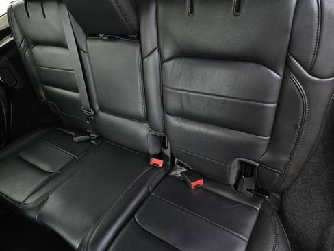 Used 2021 Jeep Wrangler Unlimited Sahara AWD/4WD image 15