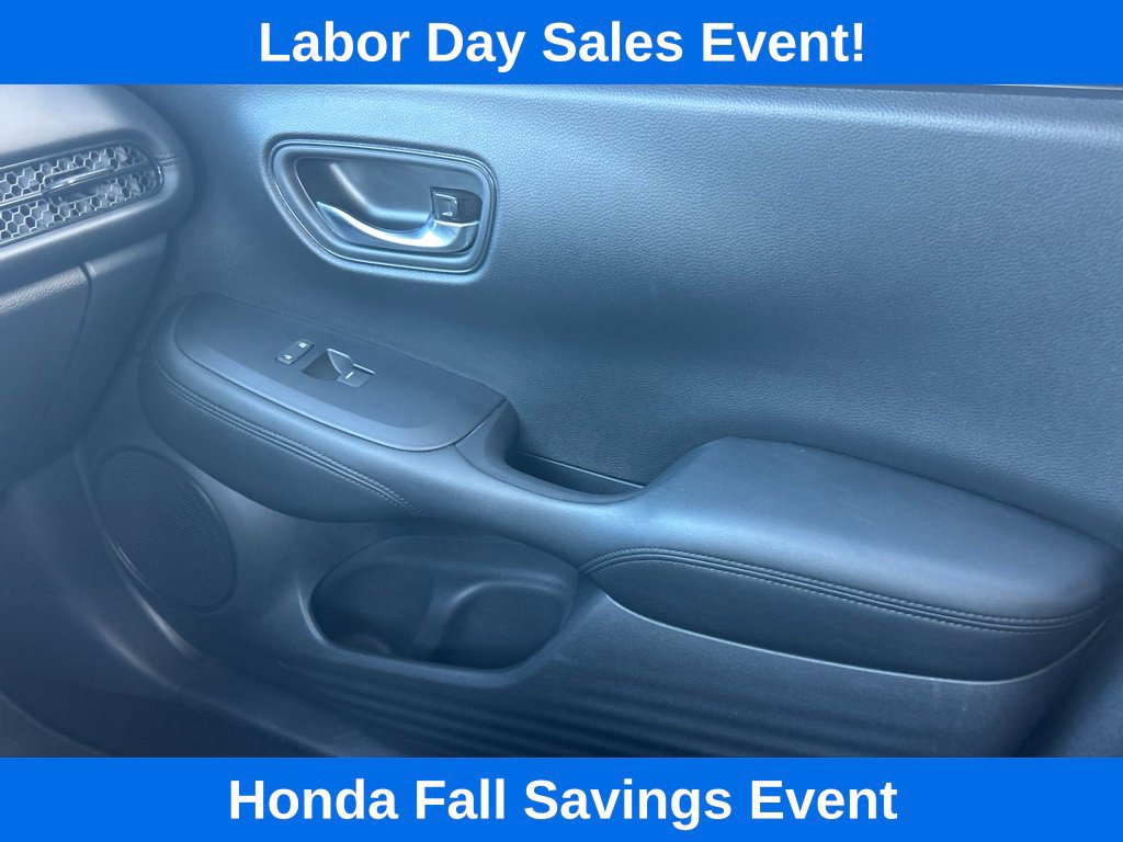 Used 2023 Honda HR-V LX image 19