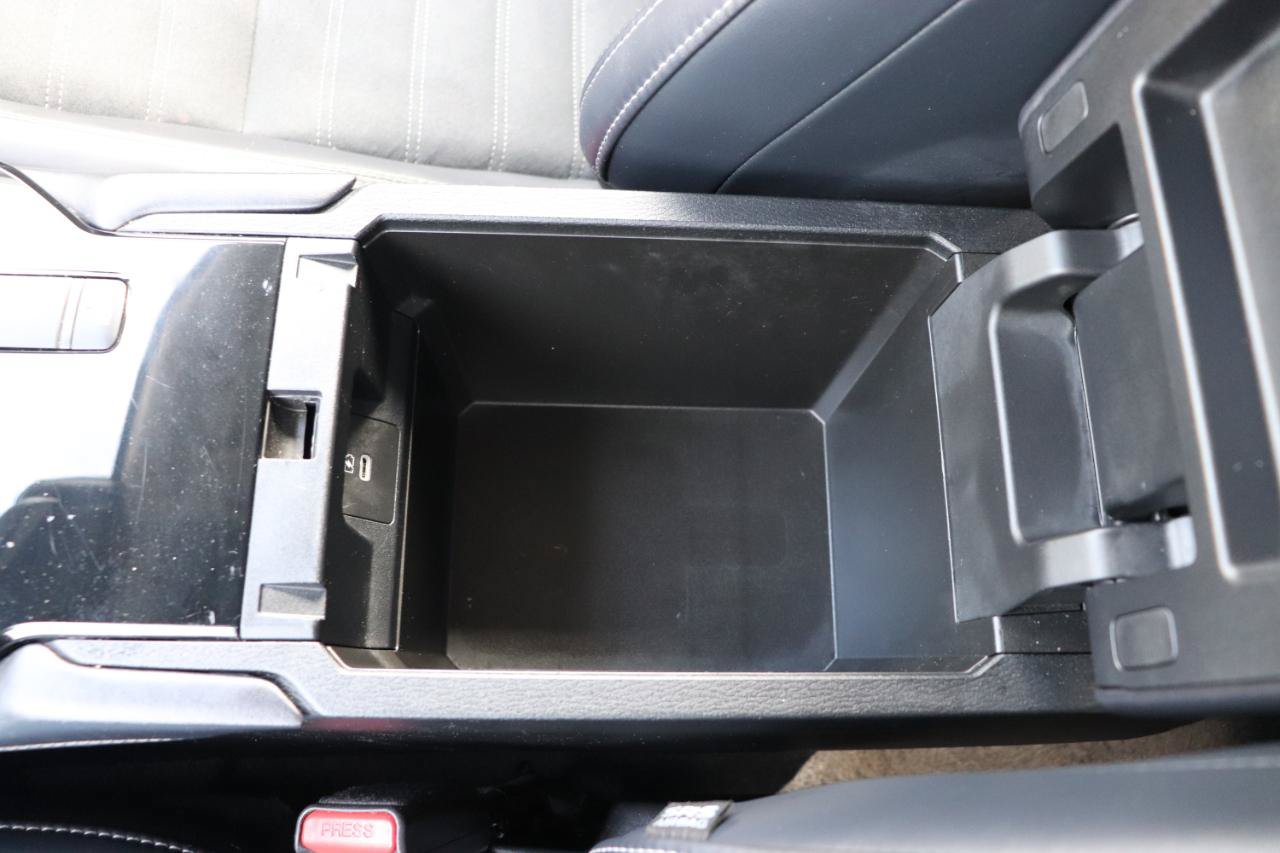 Used 2025 Mitsubishi Outlander SE FWD image 48