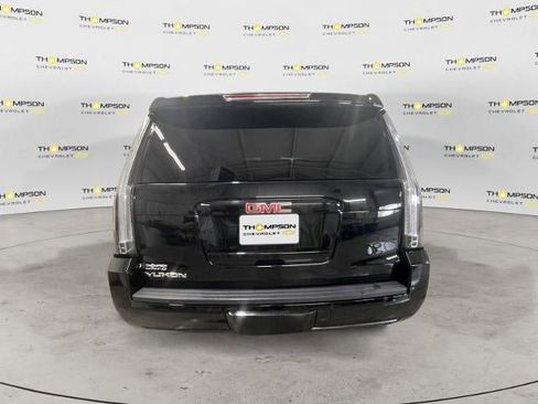 Used 2016 GMC Yukon SLE w/ Convenience Package AWD/4WD image 4