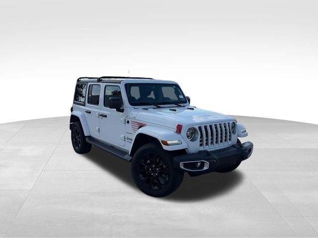 Used 2021 Jeep Wrangler Unlimited Sahara w/ Cold Weather Group AWD/4WD image 8