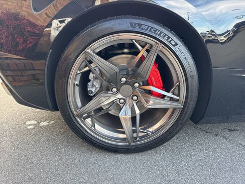 Used 2023 Chevrolet Corvette Stingray Premium Cpe w/ Z51 Performance Package image 32