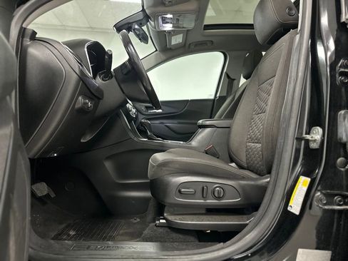 Used 2020 Chevrolet Equinox LT AWD/4WD image 17