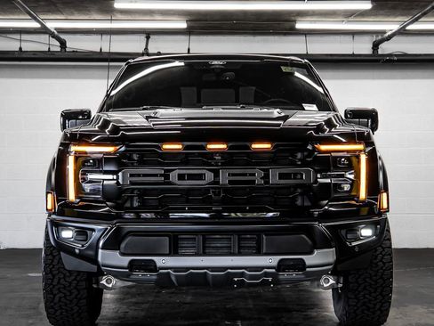 Used 2025 Ford F150 Raptor AWD/4WD image 8