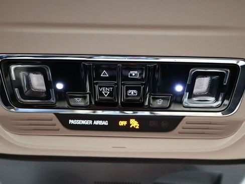 Used 2021 Lincoln Corsair Reserve AWD/4WD image 46