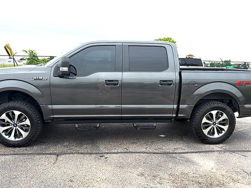 Used 2020 Ford F150 XL w/ Equipment Group 101A Mid AWD/4WD image 4