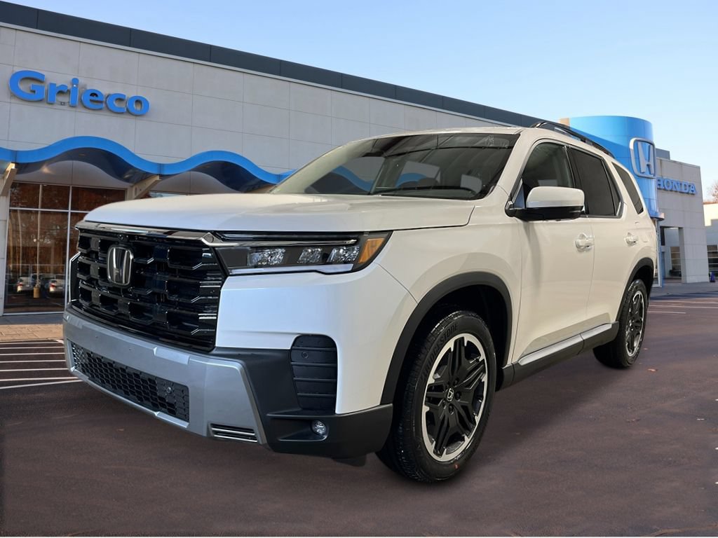 New 2026 Honda Pilot Touring image 1
