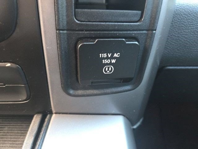 Used 2022 RAM 1500 Classic SLT w/ Electronics Group AWD/4WD image 33