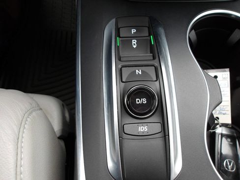 Used 2016 Acura MDX SH-AWD image 20