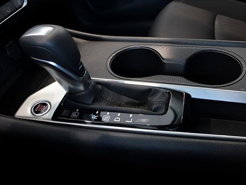 Used 2024 Nissan Altima 2.5 S image 20