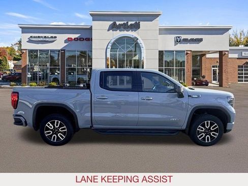 Used 2025 GMC Sierra 1500 AT4 w/ AT4 Premium Package image 7