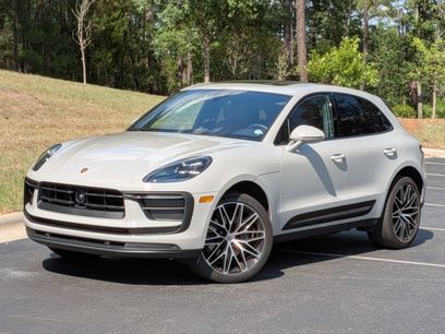 Certified 2024 Porsche Macan