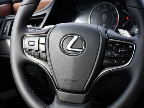 New 2025 Lexus ES 350 w/ Premium Package image 23