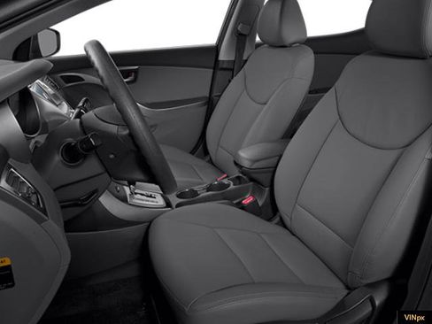 Used 2013 Hyundai Elantra GLS FWD image 5