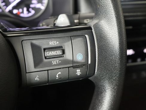 Used 2023 Nissan Rogue SV AWD/4WD image 38