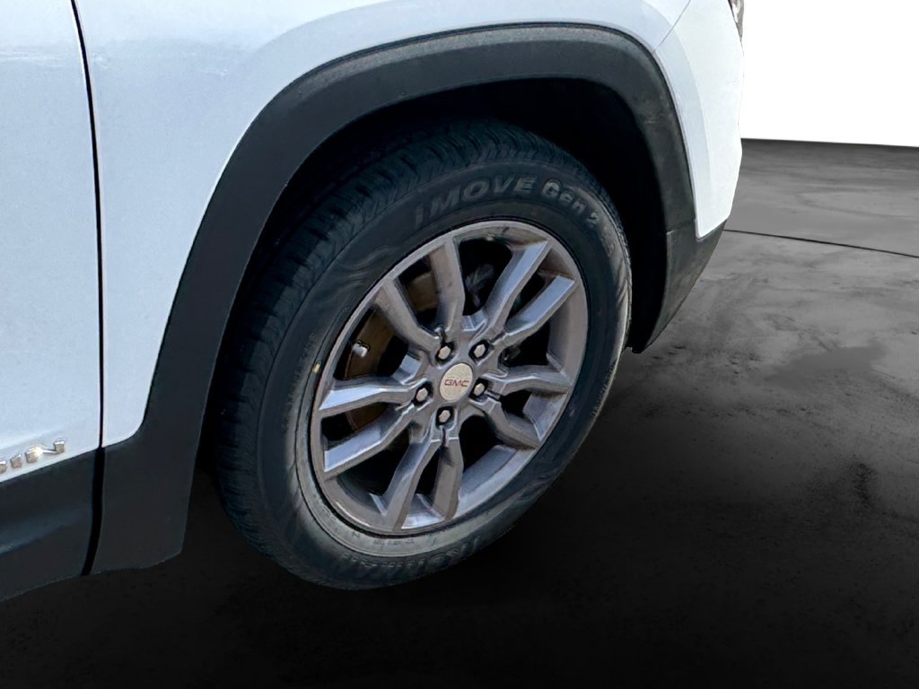 Used 2023 GMC Terrain SLT AWD/4WD image 11