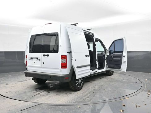 Used 2013 Ford Transit Connect XL image 38