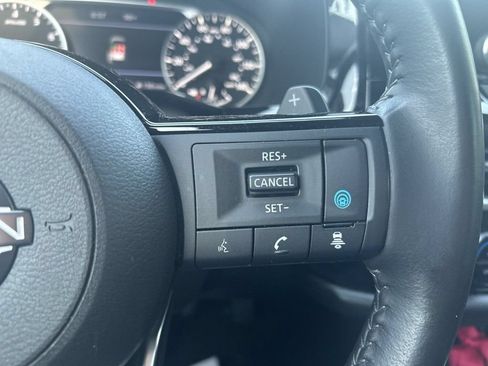 Used 2023 Nissan Pathfinder SV AWD/4WD image 21