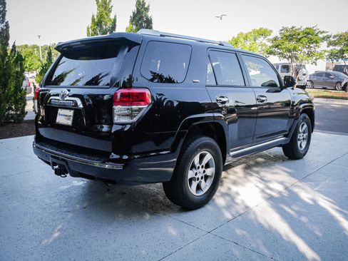 Used 2013 Toyota 4Runner SR5 w/ Convenience Pkg RWD image 11