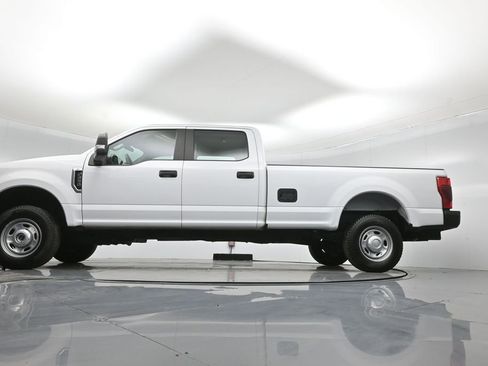 Certified 2022 Ford F250 XL w/ Power Equipment Group image 8