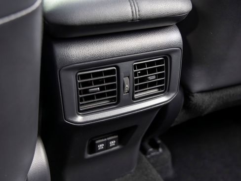 Used 2019 Toyota RAV4 XSE AWD/4WD image 46