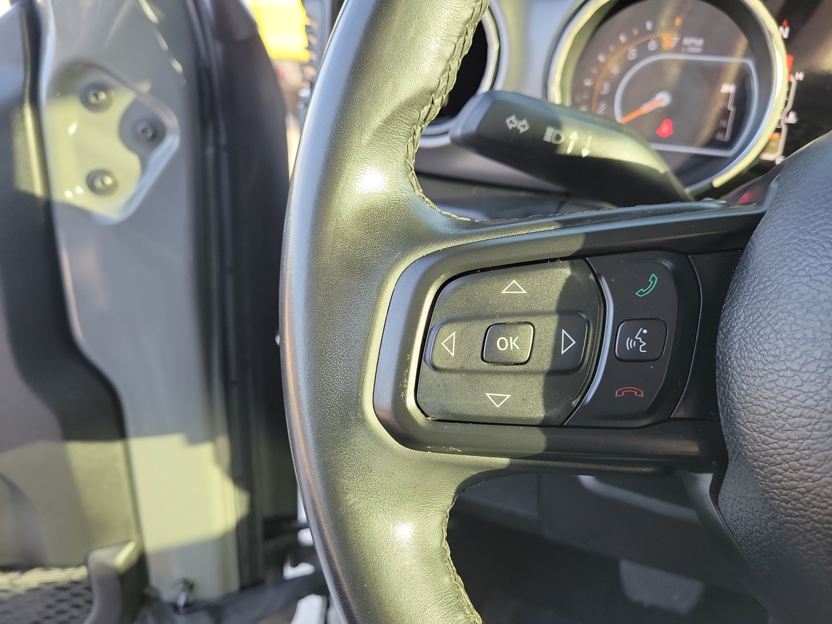 Used 2022 Jeep Gladiator Sport AWD/4WD image 29