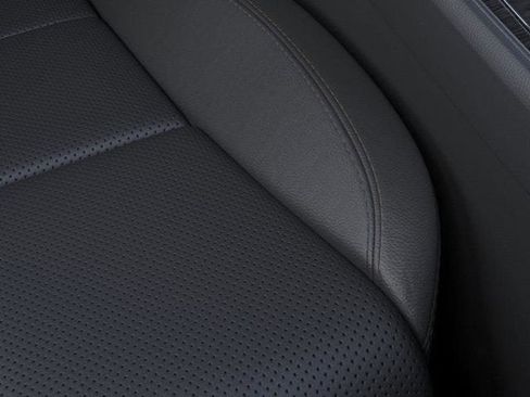 New 2026 Lincoln Aviator AWD image 38