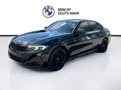 Used 2023 BMW 330i Sedan image 3