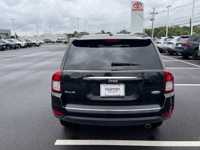 Used 2016 Jeep Compass High Altitude AWD/4WD image 4