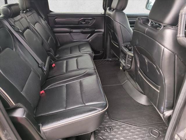 Used 2022 RAM 1500 Limited w/ Body Color Bumper Group AWD/4WD image 18