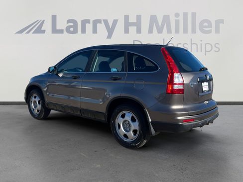 Used 2011 Honda CR-V LX image 3