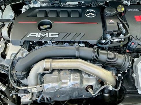 Used 2025 Mercedes-Benz GLA 35 AMG 4MATIC image 7