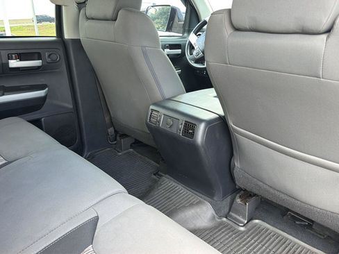 Used 2018 Toyota Tundra SR5 w/ SR5 Upgrade Package AWD/4WD image 16