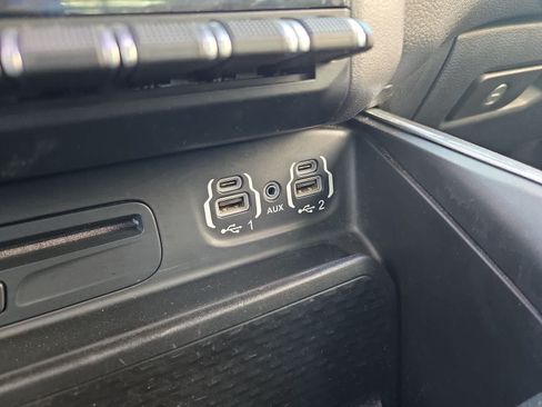 Used 2019 RAM 1500 Big Horn RWD image 26