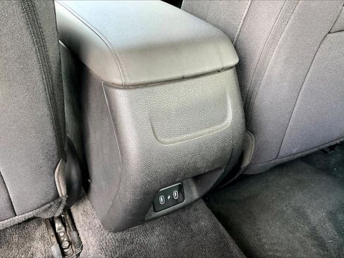 Used 2025 Hyundai Sonata SEL FWD image 32