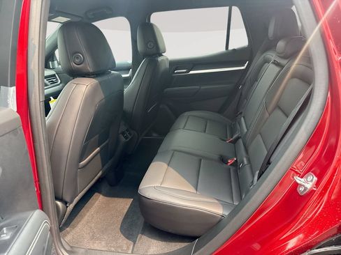 New 2027 GMC Terrain Elevation w/ Elevation Premium Package AWD/4WD image 24