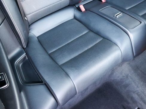 Used 2014 Mercedes-Benz E 350 Cabriolet image 25