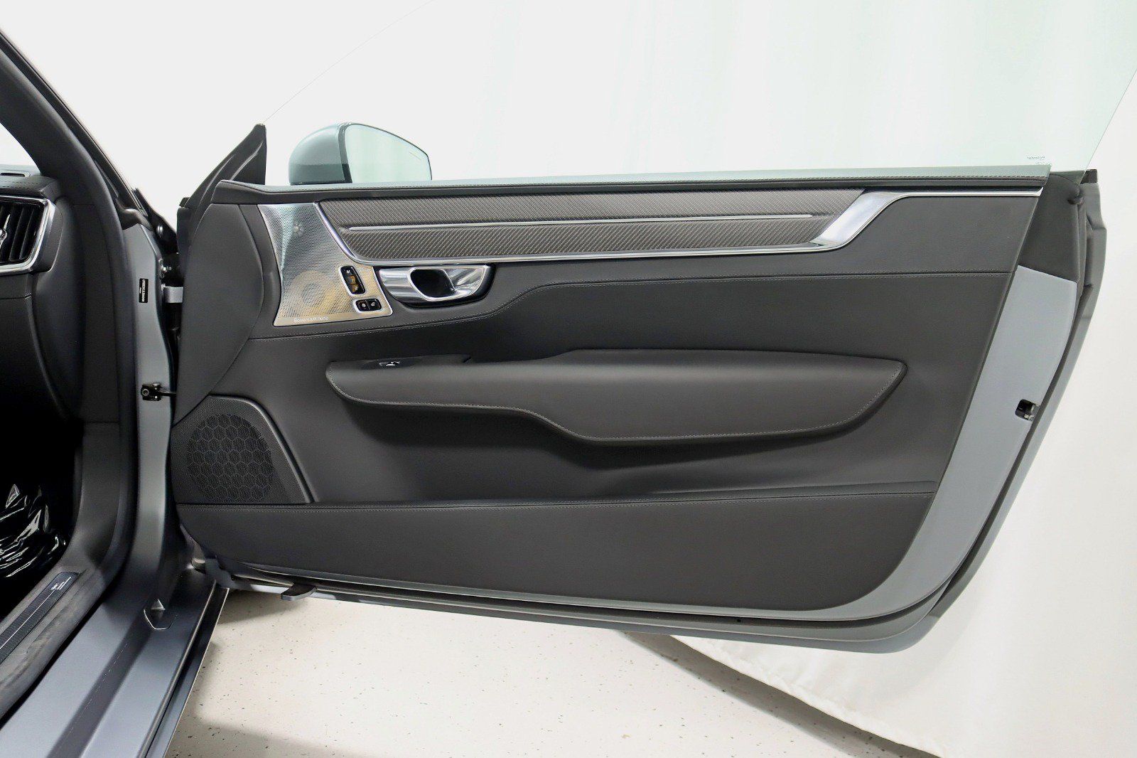 Used 2020 Polestar Polestar 1 AWD/4WD image 37
