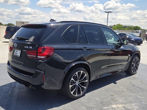 Used 2018 BMW X5 M AWD/4WD image 11