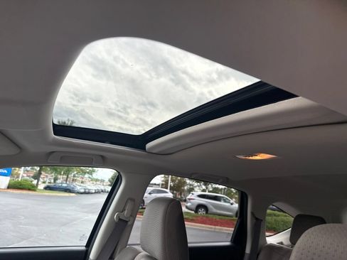 Used 2014 Honda CR-V EX image 16