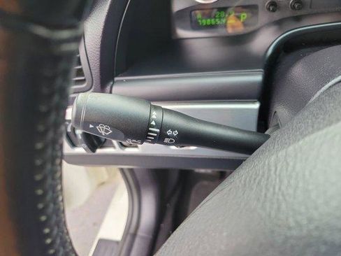 Used 2003 Ford Thunderbird Deluxe RWD image 25