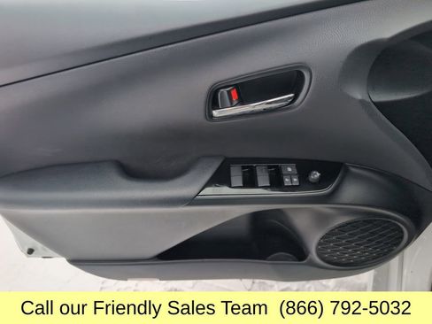 Certified 2022 Toyota Prius Prime Limited image 13