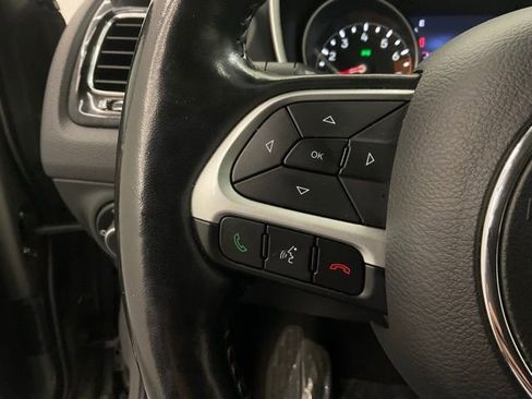 Used 2021 Jeep Compass Limited FWD image 12
