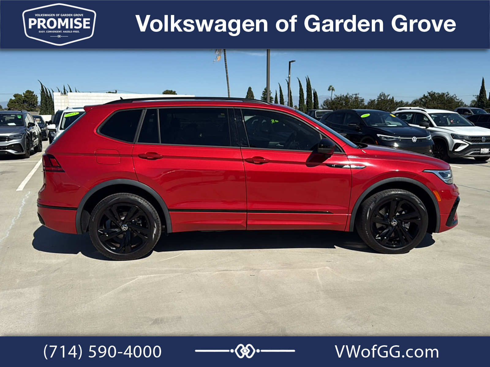 Used 2024 Volkswagen Tiguan SE R-Line FWD image 9