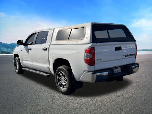 Used 2021 Toyota Tundra 4x4 CrewMax image 7