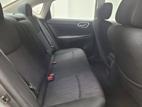 Used 2019 Nissan Sentra SV FWD image 19