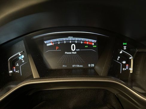Used 2020 Honda CR-V Touring image 10