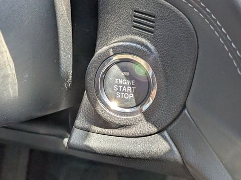 Used 2024 Subaru Outback Premium AWD/4WD image 19
